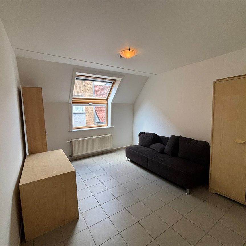 Drie beschikbare studio's in centrum Aalst - Photo 1