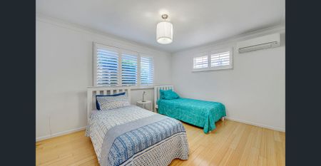 Beautiful Lowset Family Home - Photo 5