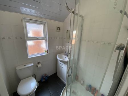 Price £3,900 pcm - Available 01/07/2026 - Furnished - Photo 4