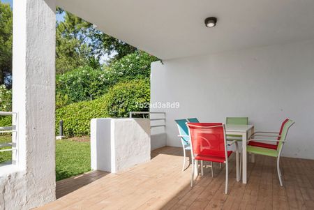 Ground Floor Apartment in Selwo - Photo 5
