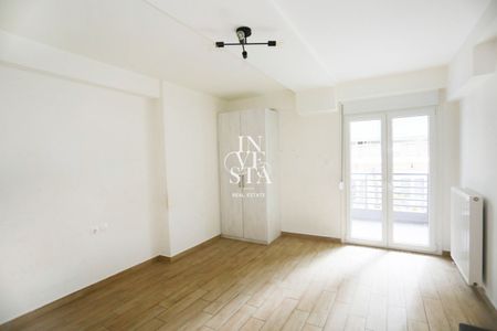 Studio/Γκαρσονιέρα για ενοικίαση Έξι Δρόμοι (Λάρισα) - Photo 2