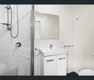 1/92 Battersby Street, Zillmere QLD, Belconnen - Photo 4