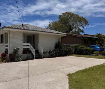 3 Bedroom Home in Kippa Ring - Photo 6