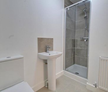 2 bedroom house to rent - Photo 2