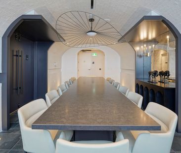 For Lease - 2075 King Road Unit# 533, King, Ontario - Photo 4