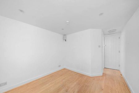 1 bedroom bedsit to rent - Photo 3