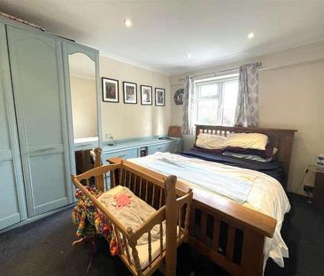 Rowan Close, Sonning Common, RG4 - Photo 5