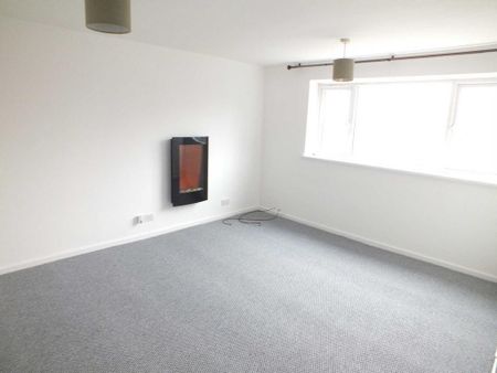 2 bedroom maisonette to rent - Photo 4