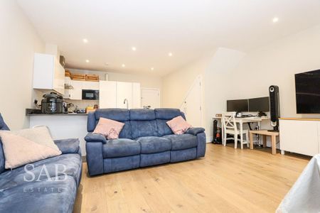 5 bedroom terraced house to rent - Photo 3