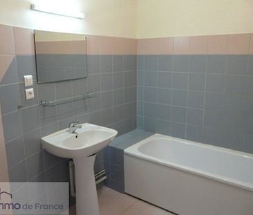 Location appartement 3 pièces 65 m² à Vabres-l'Abbaye (12400) - Photo 4