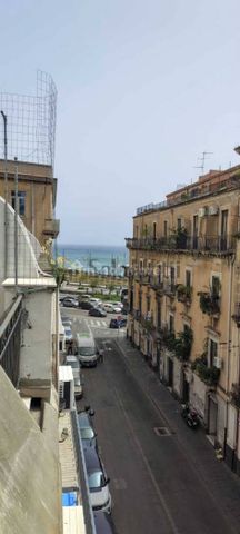 Trilocale via Sangiuliano 26, Centro Storico, Catania - Photo 5