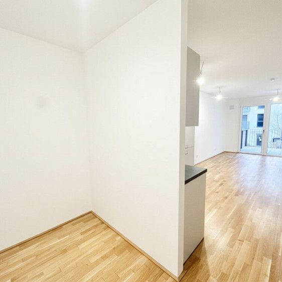 Moderne 2 Zi Wohnung mit Balkon - nahe U1 (provisionsfrei!) - Foto 1