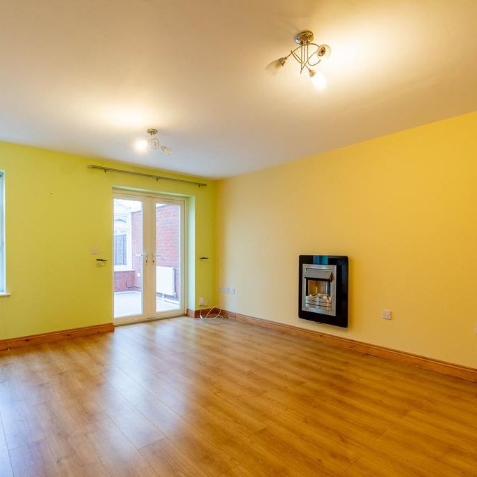 2 bedroom terraced house to rent - Photo 1