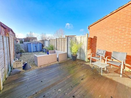 Woodbine Close, Abbeymead - Photo 3