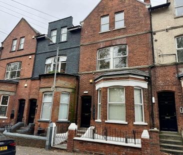 Unit 2, 50 Castleton Gardnes, Belfast, BT15 3BY - Photo 4