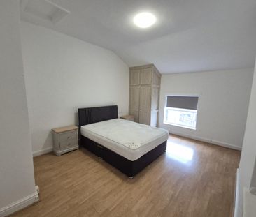 3 bedroom duplex to rent - Photo 2