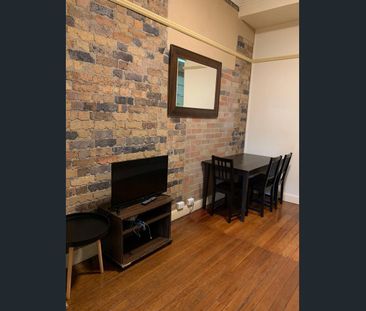 Spacious fully furnished apartment in CBD. Not to be missed! - Photo 4