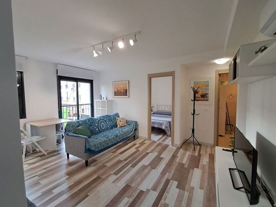 Alquiler de piso en Calle de Ubrique, 3 - Photo 1