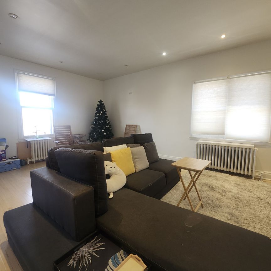 5207 Avenue Jacques-Grenier - Photo 1