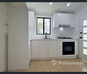 Beautifull Renovated Granny Glat - Photo 3