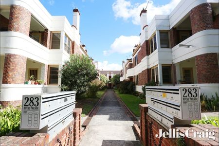 5/283 Royal Parade, Parkville - Photo 2