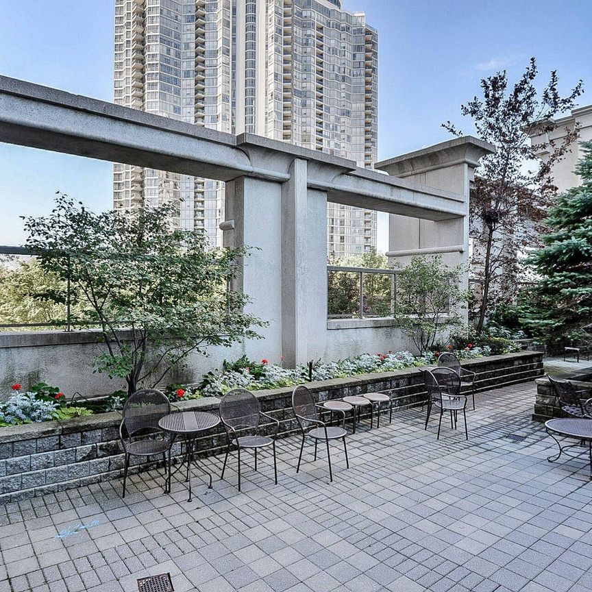 For Lease - 35 Kingsbridge Garden Circle Unit# 506, Mississauga, Ontario - Photo 1
