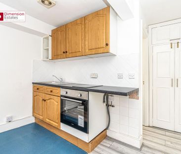 Studio to rent - Photo 3