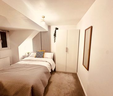 Room in a Shared House, Ashbourne Road, CR4 - Photo 4