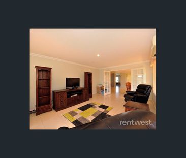 ROOM TO MOVE, SPACE TO ENJOY! - Photo 5