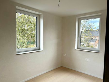 Mooie nieuwbouwwoning (HOB) met 3 slaapkamers, tuin en terras in Waregem. - Photo 3