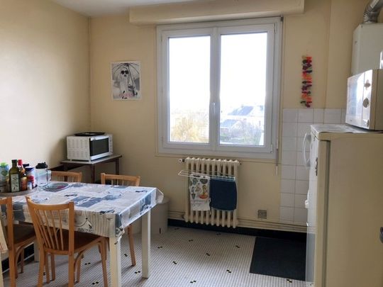 Chambre étudiante Meublé Saint Nazaire Quartier Pertuischaud - Photo 1