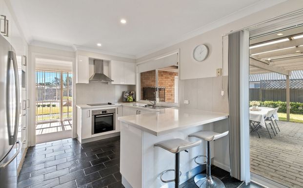 6 Mary Place, Bligh Park NSW 2756 - House For Rent | Domain - Photo 1