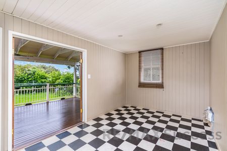 38 Ipswich Street, East Toowoomba QLD 4350 - House For Rent | Domain - Photo 2