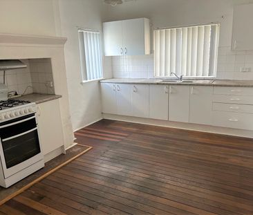 2 BEDROOM HOME - Photo 2