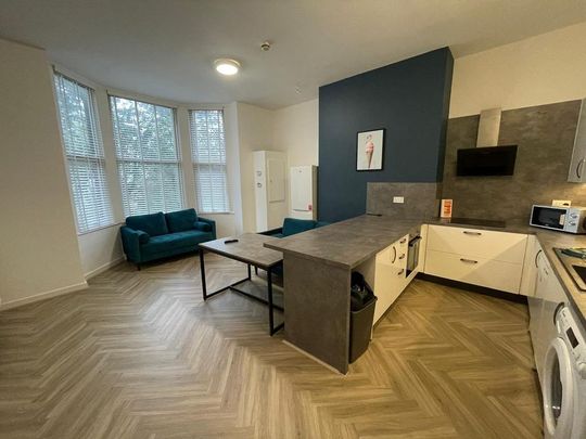 4 bedroom house to rent - Photo 1