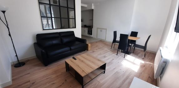 Location Appartement 2 pièces 45m² TOURS 37000 - Photo 2