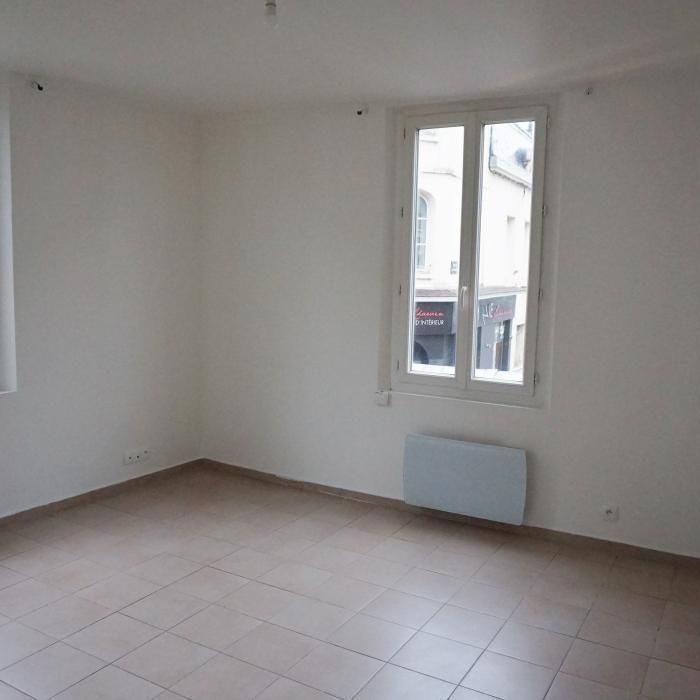 Location Appartement 2 pièces 35m² SENS 89100 - Photo 1