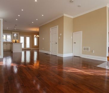 For Lease - 1291 Pape Avenue Unit# Main, Toronto, Ontario - Photo 4