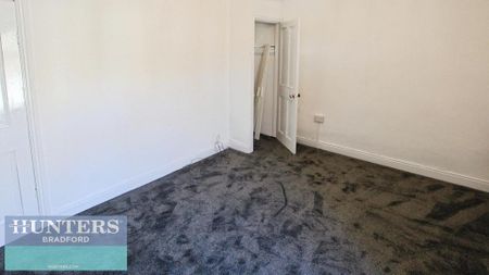 4 bedroom terraced house to rent - Photo 5