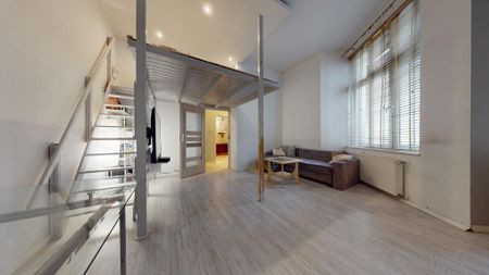 2 pokoje w centrum. Piękna kamienica - Photo 4