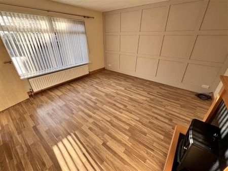 15 Beechdene Crescent, Newtownards, BT23 8RZ - Photo 5