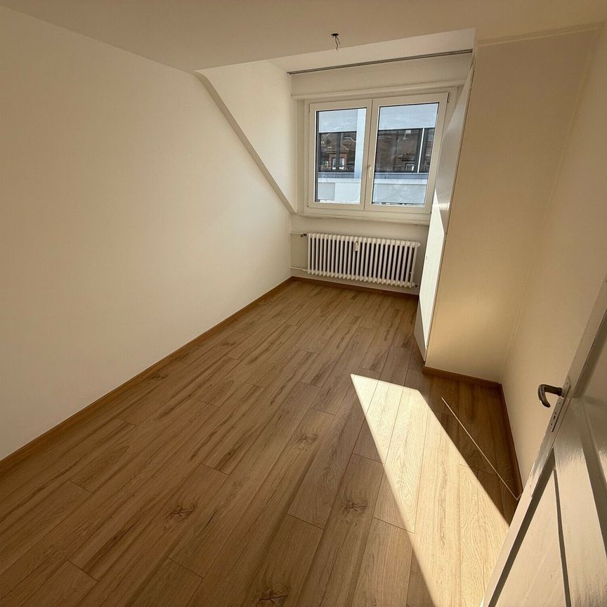 Luminous 3-room apartment in the center of Biel. - Photo 1