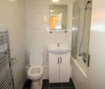 Clifford Road, London, SE25 - Photo 4