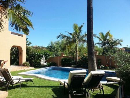 Alquiler de casa o chalet independiente en N-340 - Photo 2