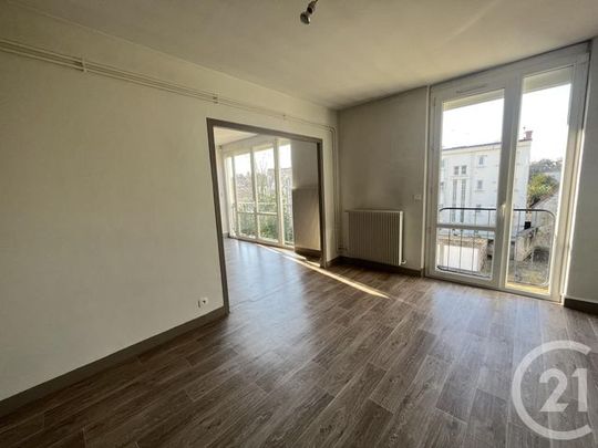 Appartement T5 à louer 5 pièces - 92,19 m2 CHATEAUROUX - 36 - Photo 1