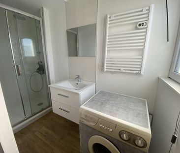 Location Appartement 2 pièces 36m² LILLE 59000 - Photo 5