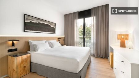 2 room luxury Apartment for rent in Barcelona, Catalonia - Photo 4