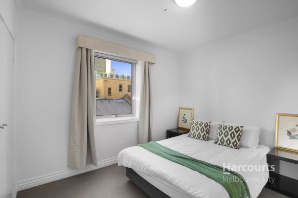 Inner-City Gem: Fully Furnished. All Utilities Included! - Photo 1