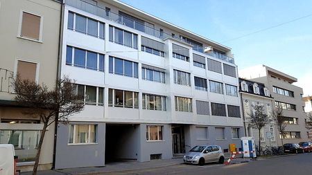 2½ Zimmer-Wohnung in Basel - Spalen, möbliert - Photo 4