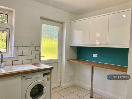 2 bedroom bungalow to rent - Photo 4